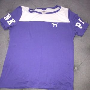 Victoria pink T-shirt